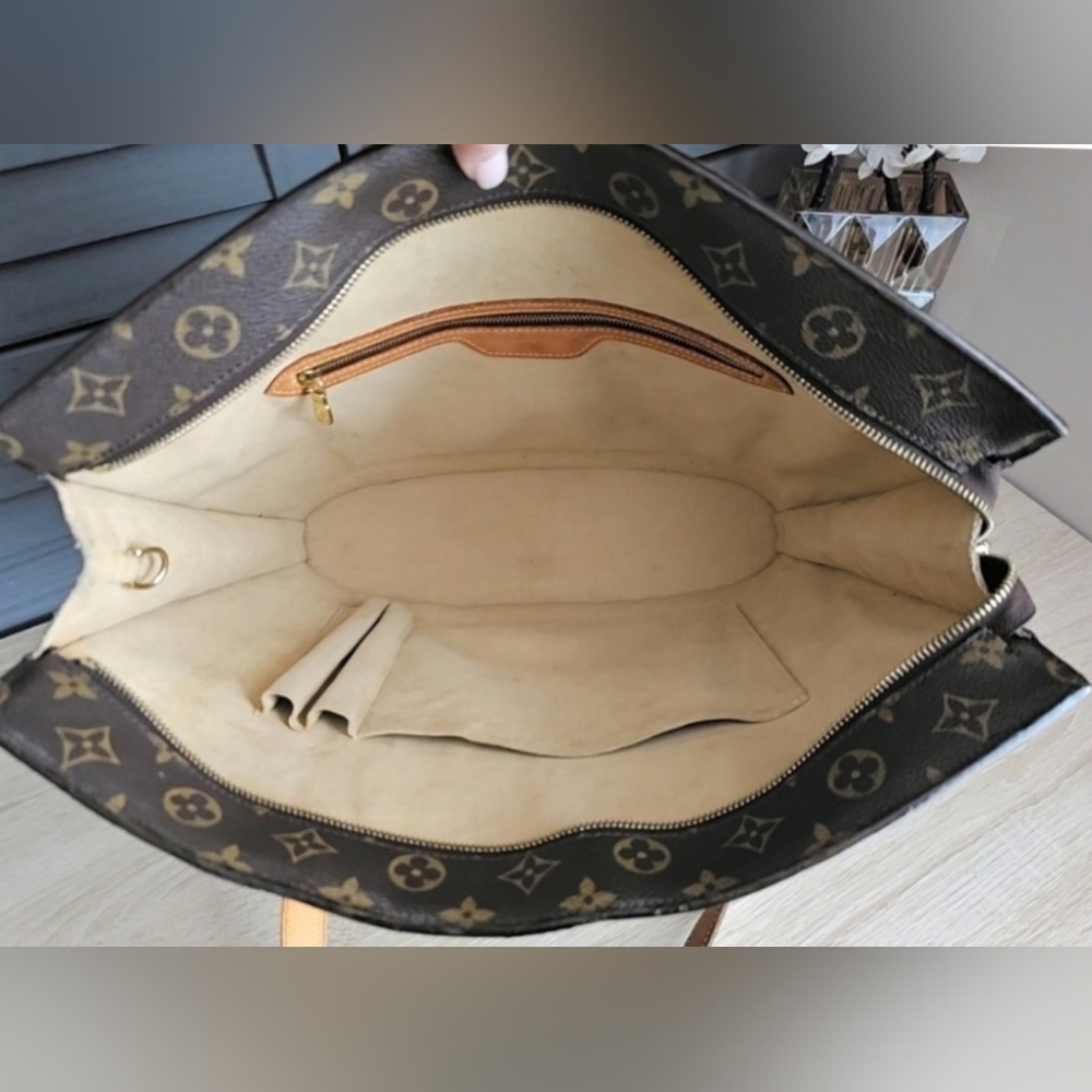 Authentic LOUIS VUITTON Monogram Babylone Tote - Picture 10 of 14